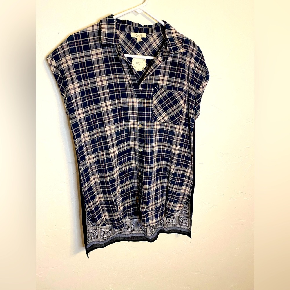 Oddy flannel short sleeved top in small